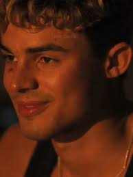 q moreno!🔥@Prime Video oq e esse sorrisoo #myfault #londres #nick  #matthewbroome #nickedit #moreno #🔥 #myfaultmovie