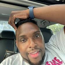 The unladylike diva. Lyricall man eater. The biggest Mama Mia.