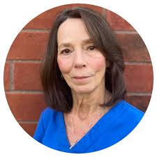 Pamela Gladden's Instagram, Twitter & Facebook