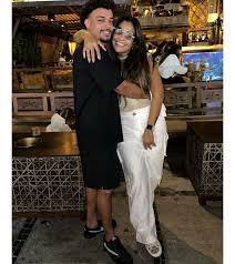 Foto: Marcia Gama, mãe de Oruam, tem outros quatro filhos; Debora Gama  também seguiu na carreira musical como cantora gospel - Purepeople