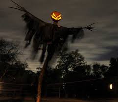It is important to partake in halloween yard and home decorating to add to the atmosphere and excitement of the holiday. 46 Cool Diy Outdoor Halloween Decorations Cheap Easy