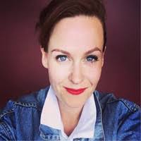 Ilona Roberts's Instagram, Twitter & Facebook