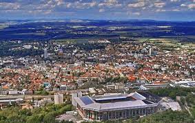 Von 14 bis 21 uhr kann sich jede person, unabhängig vom besuch des heimspiels des fck, gegen das coronavirus impfen lassen. Kaiserslautern Germany Pictures Of Germany Germany Places To Travel