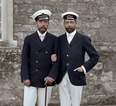 When was czar nicholas executed? Future King George V Of The U K Then Prince Of Wales Right Standing Next To His First Cousin Tsar Nicholas Ll Of Russia Left 1909 9gag