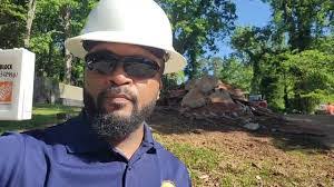 Dustin Phipps's Instagram, Twitter & Facebook