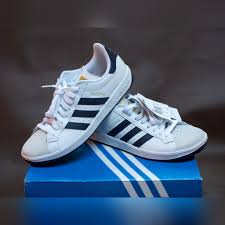 Теннис мужские кроссовки ретро стиль. Ø§Ù„ÙØ§ÙƒÙ‡Ø© Ø§Ù‰ Ø´Ù‰ ØªØ£Ø®ÙŠØ± Grand Prix Adidas Musichallnewport Com