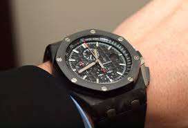 At baselworld 1972, audemars piguet introduced the royal oak, an integrated bracelet luxury steel watch featuring a bold and radical design. Sihh 2011 Audemars Piguet Royal Oak Offshore Chronograph