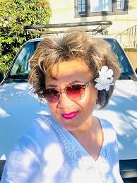 Sione Ealelei 'O loto Neiafu. 'Oku ke loto taha mo ho Mehikitanga. Love you  !!..