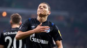 His potential is 82 and his position is lm. Schalke 04 Amine Harit Verlangert Vorzeitig Bis 2024 Kicker