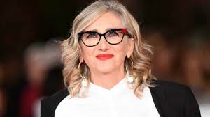 Riccardo scamarcio, nicole grimaudo, lunetta savino … Lunetta Savino Chi E L Attrice Italiana Molto Amata Dal Pubblico