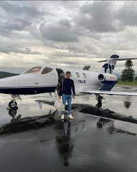 Voltas mais rápidas de valtteri bottas. Piece Gasly With Alpha Tuari Painted Private Jet Formula1