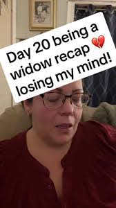 Bethany Potts's Instagram, Twitter & Facebook