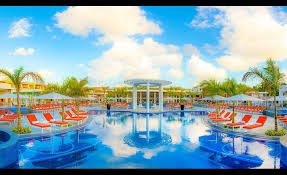 The hotel is within 4.3 km of ventura park cancun.in addition, xoximilco is within a walking distance of the venue. The Grand At Moon Palace Cancun Hotel Mexico Pricetravel
