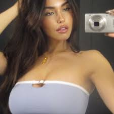 eva (@madisonbeervids)