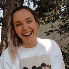 Alyssa Galant (@a_galant13)