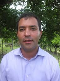 ATACANDODIGITAL.COM : Gobernador El Seibo favorece Ricardo Jacobo debe  sustituir a su padre en el senado