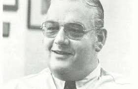 NASA award noes to Dr. Thomas T."L~