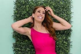 Gorgeous in green, stacey solomon just made the most stylish return to loose women. Stacey Solomon Appears On The One Show And Reveals Genius Storage Hack Mylondon