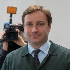 Prof. Dr. Dr. Alexander Moutchnik Betreute Bachelor-, Master-, Diplom- und  Doktorarbeiten...................... 20