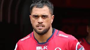 Hunt debutoval pre brisbane broncos v národná rugbyová liga (nrl) v 2004 a vyhral dally m cena rookie of the year. Why Andrew Johns Believes Karmichael Hunt Could Solve A Glaring Broncos Issue