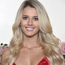 Marie Brewer's Instagram, Twitter & Facebook