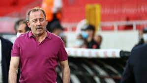 Beşiktaş'ta teknik direktör sergen yalçın'ın görevde kalıp kalmayacağı hala netlik kazanmadı. Fd7lfgq6h2vkgm