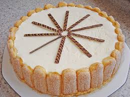 Spread filling in middle area. Philadelphia Torte Mit Mandarinen Und Loffelbiskuits All Rezepte