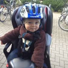Nun weiß ich nicht, ob sie mit 3 schon ein fahrrad braucht oder eher zum 4 erzählt doch mal, wann haben eure fahrrad fahren gelernt? Fahrradfahren Mit Kind Mamaclever De