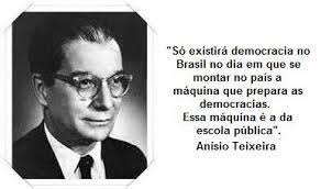 Política Pública de Tempo Escolar Ampliado e Educação Integral: por um  Currículo Integrado e Integrador