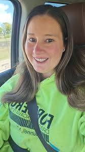 Hello Families! My name is Hannah. I am a 30-year-old Mom to 3 kids of my  own, ages from 1 year to 9 years old. And I have 2 bonus kids ages