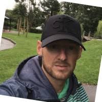 100+ perfiles de «Scoltock»