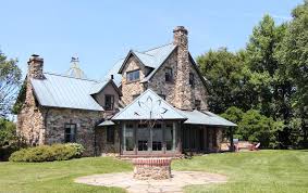 If you are looking for real estate in ellijay ga then modern rustic living is who you his first real sales job was selling office furniture and equipment. House For Sale Unique Custom House In Malvern