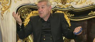Gigi a refuzat sa faca orice fel de comentariu pe marginea meciului dintre anglia si romania. La Cine Tii Mai Mult La Becali Sau Sumudica Reactia Lui Becali Cand A Fost Intrebat Despre Sansele Ca Budescu Sa Semneze Cu Cfr Cluj Sport Ro