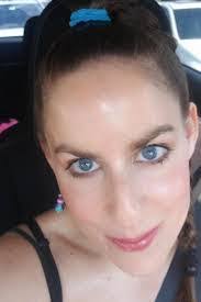 Desiree Farrell's Instagram, Twitter & Facebook