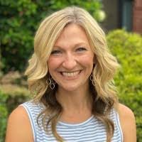 Valerie Downs's Instagram, Twitter & Facebook