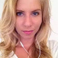 Raquel Reilly's Instagram, Twitter & Facebook