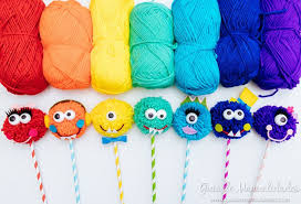 Diy Trolls Monster Pencil Toppers Mykinglist Com Artesanato De Pompom Artesanato Bonecas De Pano Artesanato Com La