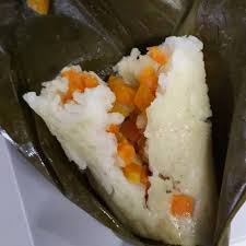 Tambahkan dengan kentang dan wortel yang sudah direbus. Kue Tradisional Jajanan Pasar Arem Arem Isi Ayam Wortel Kentang Enak Gurih Tanpa Pengawet Shopee Indonesia