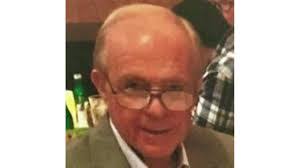 Thomas Phinney's Instagram, Twitter & Facebook