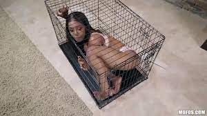 Free Kinky, ebony babe with big tits and pierced nipples, Sarah Banks got  fucked in the cage Porn Video 