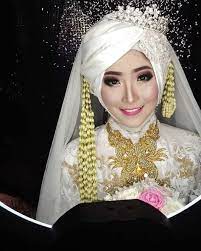 Rias pengantin kabupaten semarang, rias pengantin di kota semarang, kursus tata rias pengantin semarang, price list rias pengantin gaun pengantin syar'i murah semarang, baju pengantin syari semarang, rias wajah pengantin, foto rias pengantin, make up pernikahan semarang. 120 Ide Pengantin Muslim Terbaik Pengantin Muslim Pengantin Pengantin Wanita