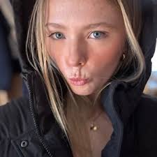 Morgan Whitlock (@morgankwhitlock)