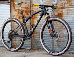 Andrey Schetinin Di Instagram Trek Supercaliber Tedalsop Mtb Mountainbike Crosscountry Xco Mtblife Ri Enduro Fahrrad Fahrrad Mountainbike