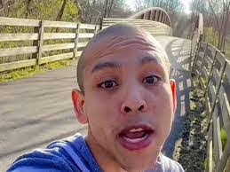 Sandra Yoakum's Instagram, Twitter & Facebook