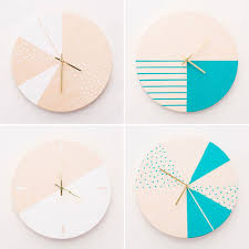 Want a giant wall decor that doubles as a diy wall art? Crafting Time 11 Diy Wall Clocks That Steal The Spotlight