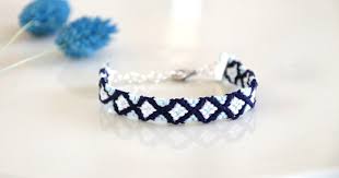 Un dessin à la poste. Bracelet Bresilien D Amitie Bleu Motif Losanges Ou Chevillere Perles Co