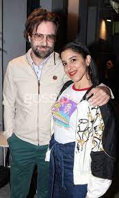 26 december 1986), also known as satti, is a greek singer, songwriter and music producer. H Marina Satti Phge 8eatro Gossip Tv Gr