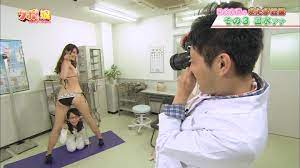 出水麻衣アナ 乳輪ギリギリの胸チラ！！ : アナきゃぷ速報