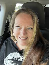 Low-budget US senior moving to Italy for citizenship