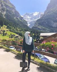 Instagram cik epal dah verified! Instafamous Cik Epal Belanja Pemandangan Indah Switzerland Pergi Percutian Mewah Dengan 2 Anak Kecil Nona